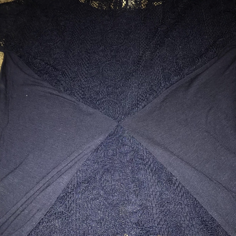 Navy top - Picture 3 of 4